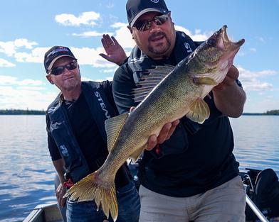 Behind the Scenes: Pine Portage - Fish'n Canada