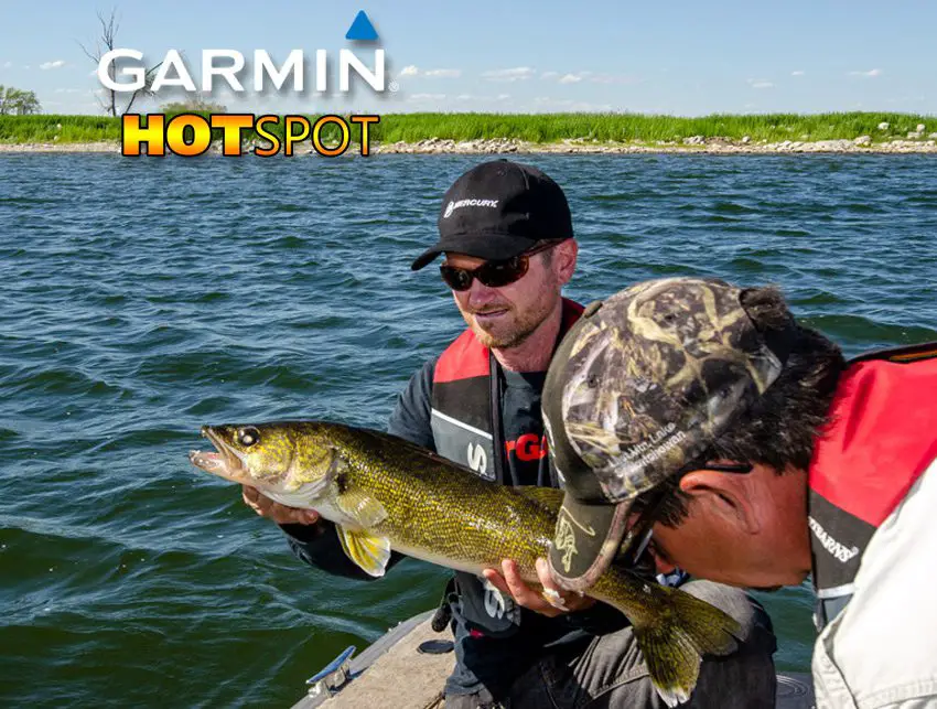 walleye fishing trips in canada