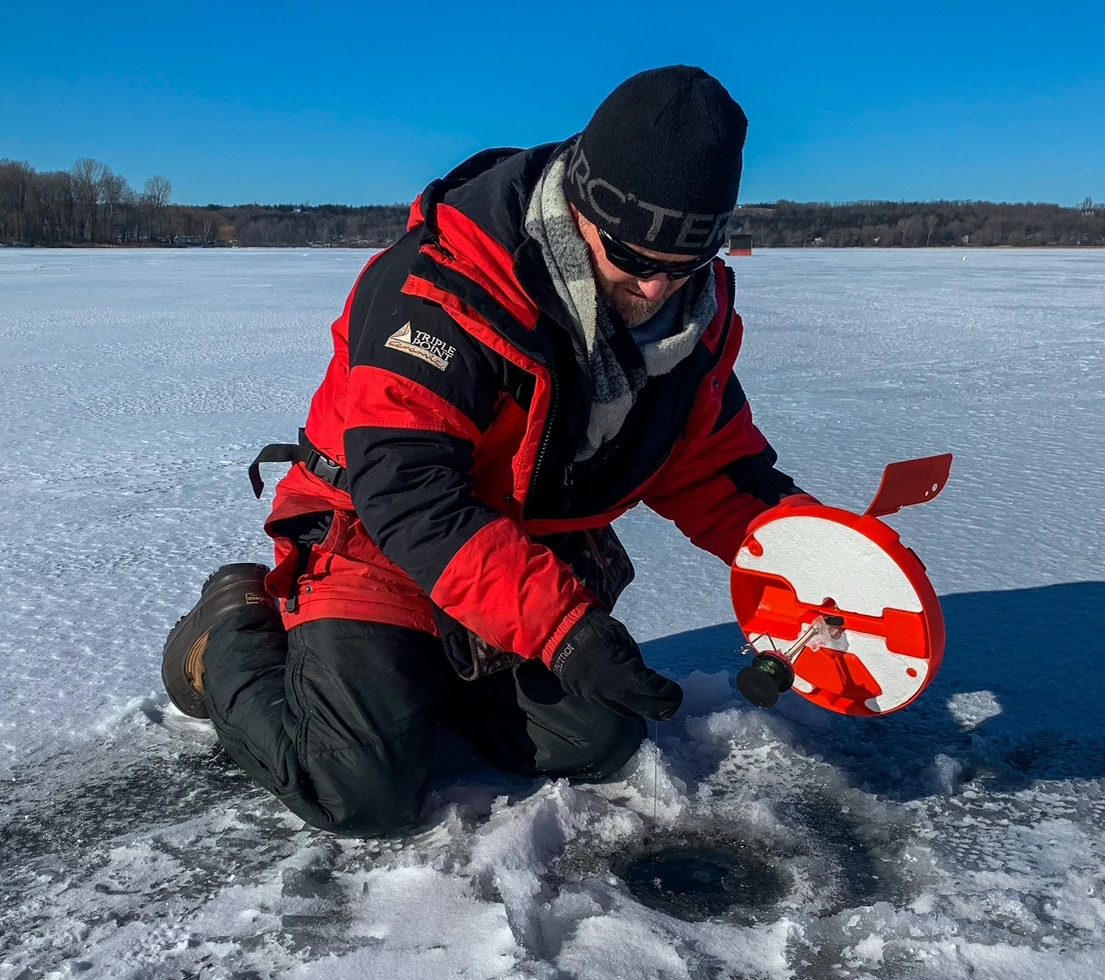 The Ultimate Guide to Ice Fishing TipUps Fish'n Canada